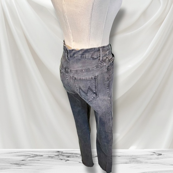 MOTHER Denim 'High Waisted Looker Ankle Fray Jeans' in "Lighting Up Lanterns" 24 - Picture 9 of 16